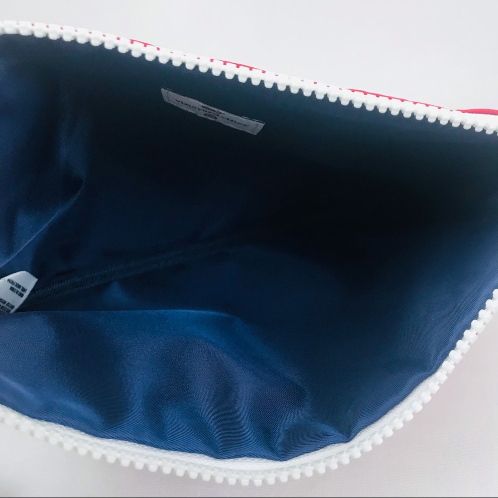 Vineyard Vines For Target Wristlet - Picture 11 of 14